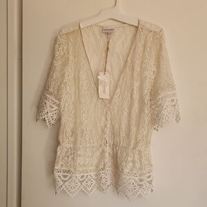 NWT Shyanne Cream Lace V-Neck Blouse SZ L